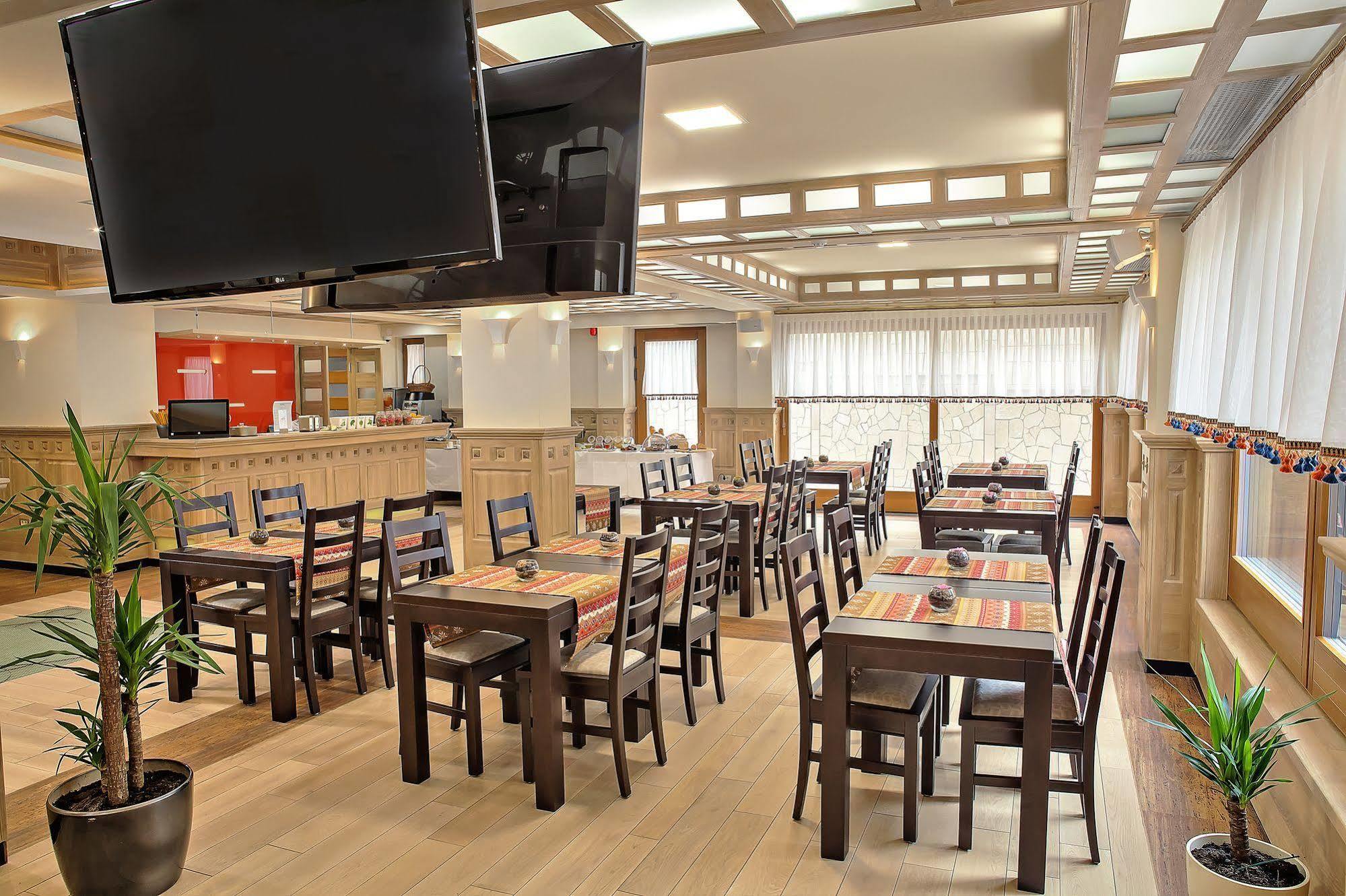 โฮเทล อซิซา ซาราเยโว Hotel ภายนอก รูปภาพ